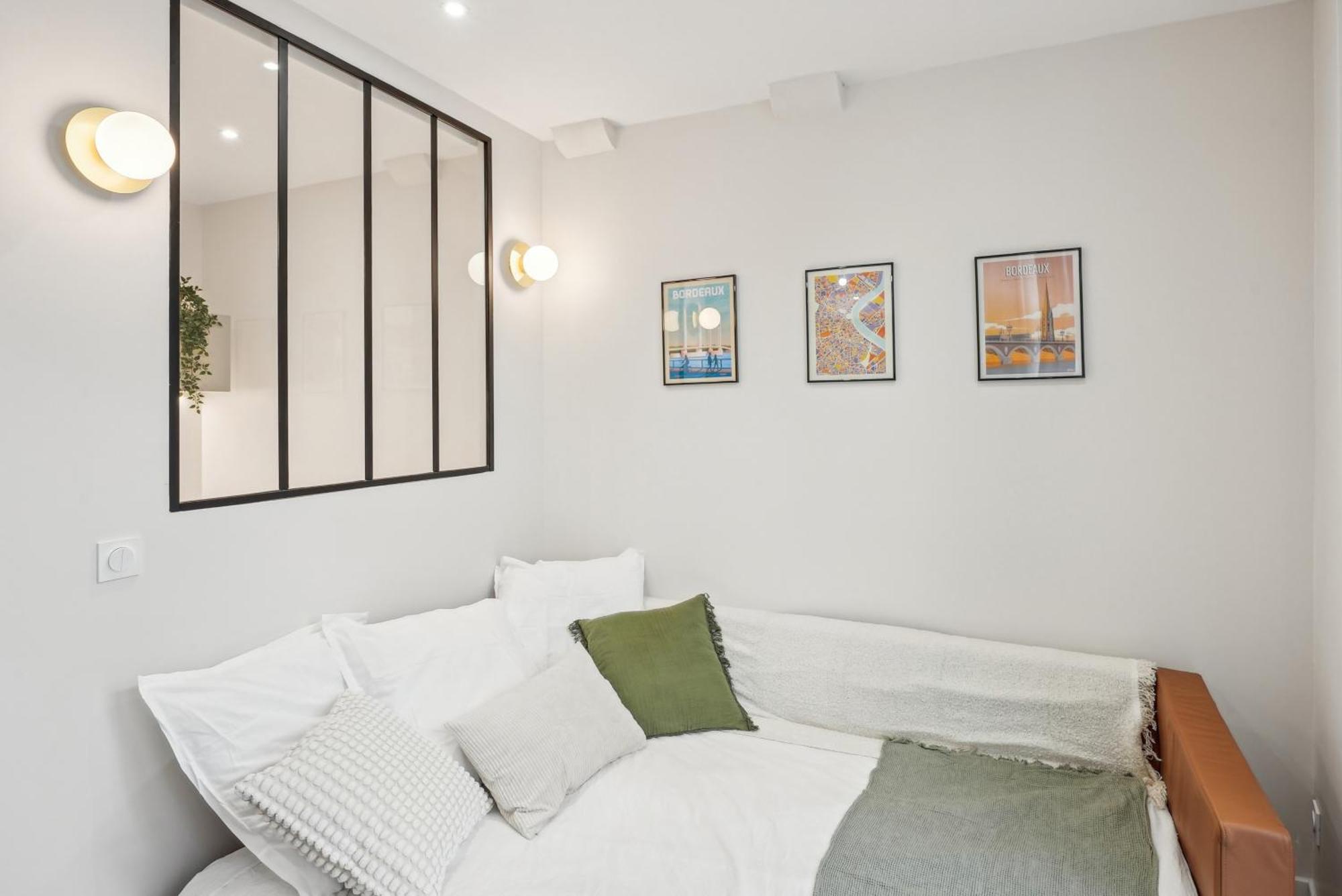 בורדו Lavie Maison Central & Hot Tub מראה חיצוני תמונה